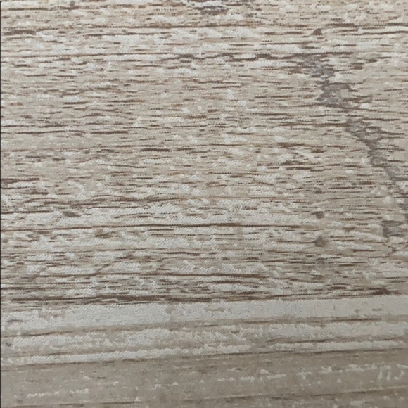 Meet your Posher, Courtney - Picture 1 of 1